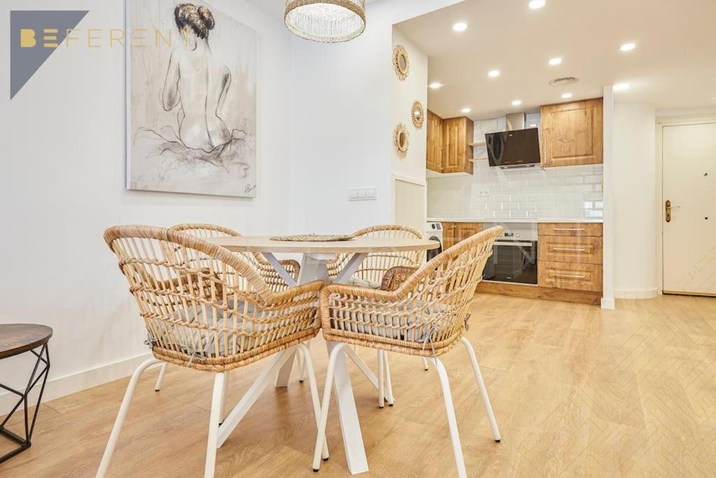 Apartamento Beferent Plaza San Cristobal Alicante Exterior foto